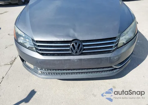 2013 Volkswagen Passat S z USA, uszkodzony, nr VIN 1VWAP7A32DC073289